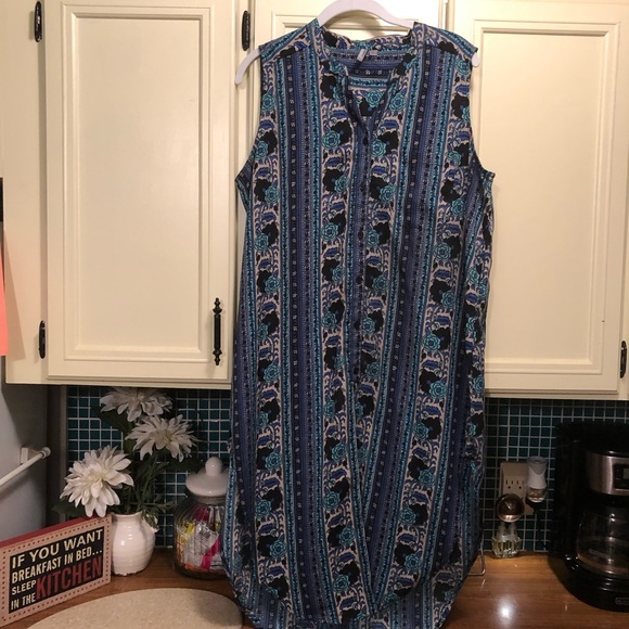 Top - Picture 3 of 4